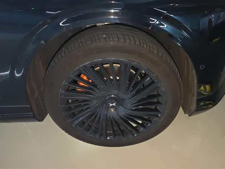 Фото 6 - XPeng G9