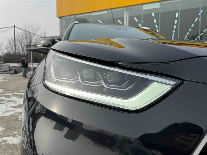 Фото 9 - Toyota Highlander