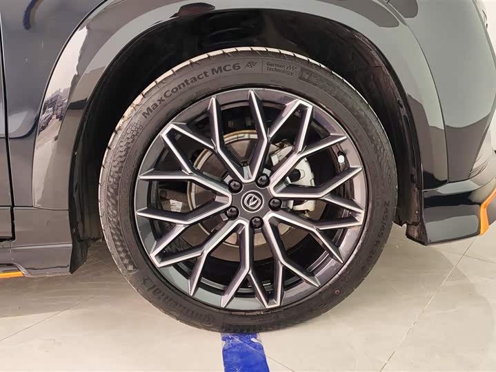 Фото 6 - Changan UNI-T