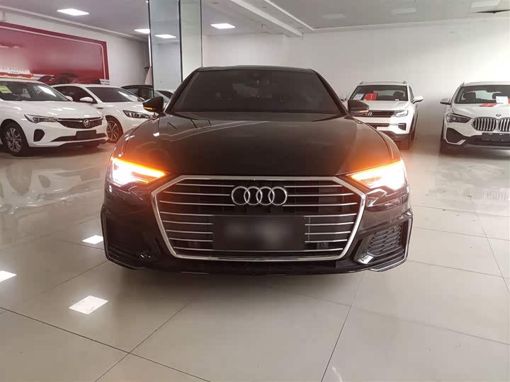 Фото 3 - Audi A6L