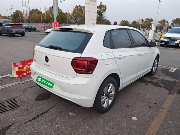 Фото 7 - Volkswagen Polo