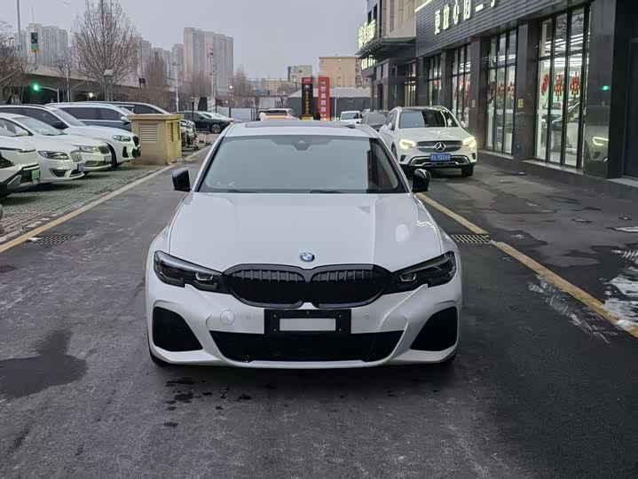 Фото 2 - BMW 3 Series