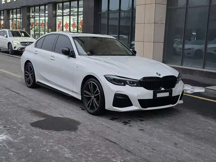 Фото 3 - BMW 3 Series