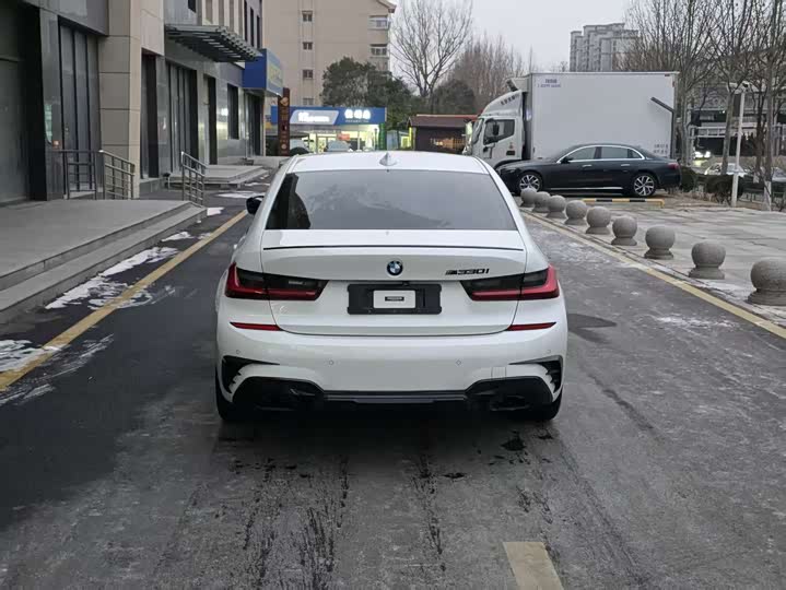 Фото 5 - BMW 3 Series