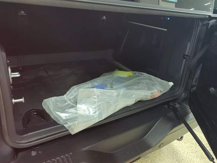 Фото 4 - Ford Bronco