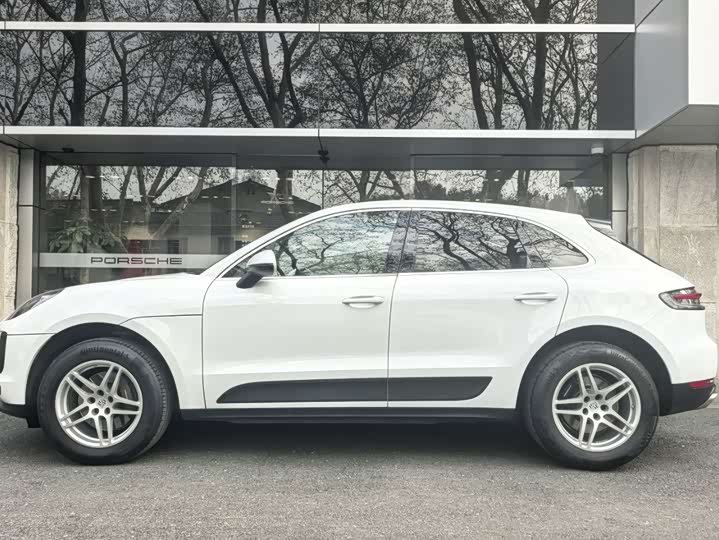 Фото 3 - Porsche Macan