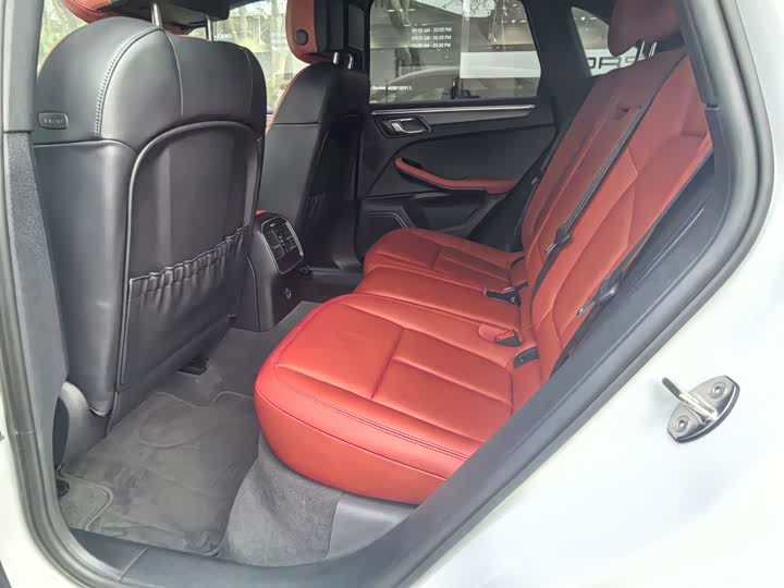 Фото 9 - Porsche Macan