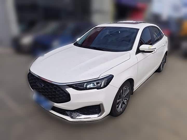 Фото 1 - Ford Escort