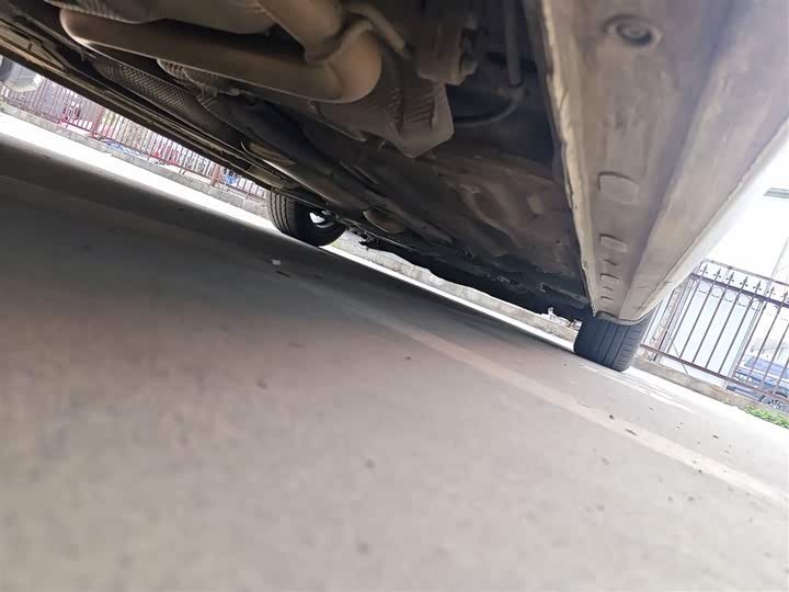 Фото 4 - Ford Escort