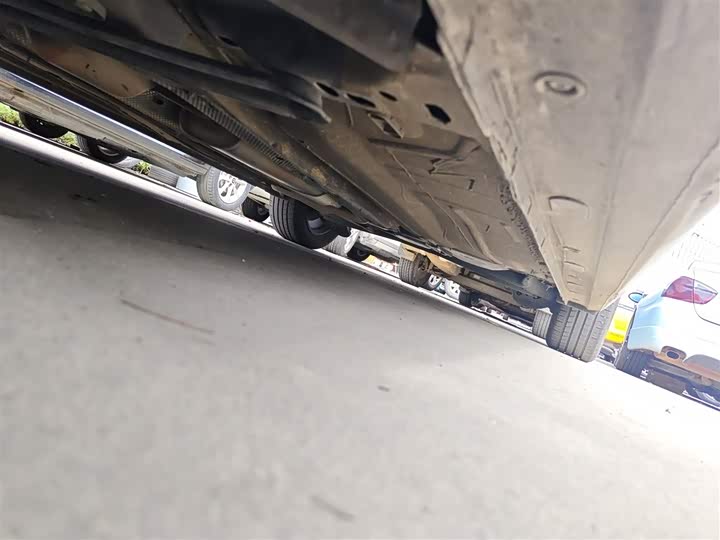 Фото 8 - Ford Escort