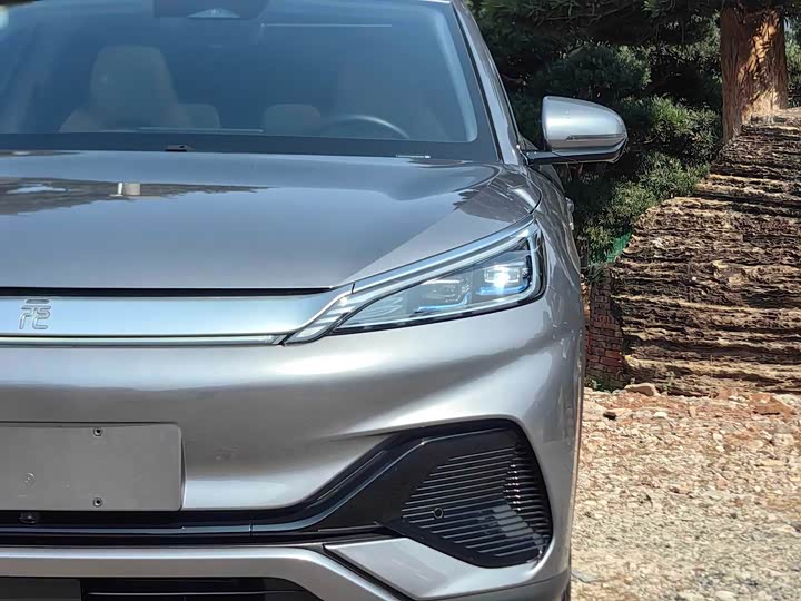 Фото 4 - BYD Yuan Plus