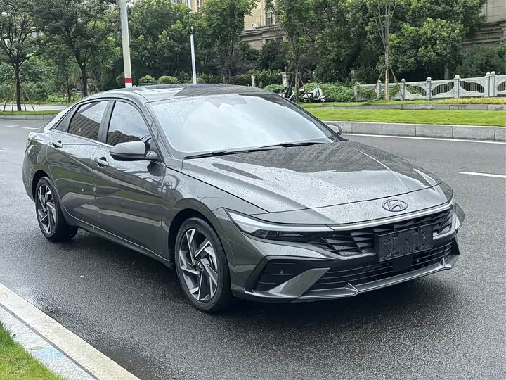 Фото 3 - Hyundai Elantra N line