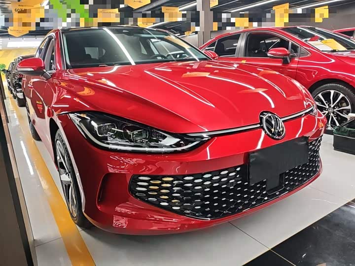 Фото 4 - Volkswagen Lamando L