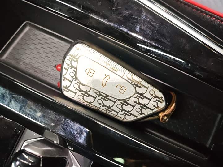 Фото 9 - Volkswagen Lamando L