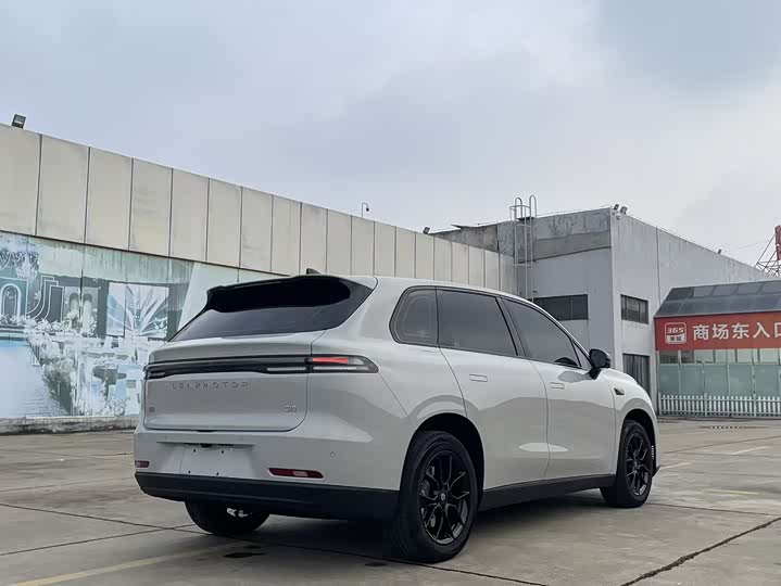 Фото 9 - Leapmotor C10