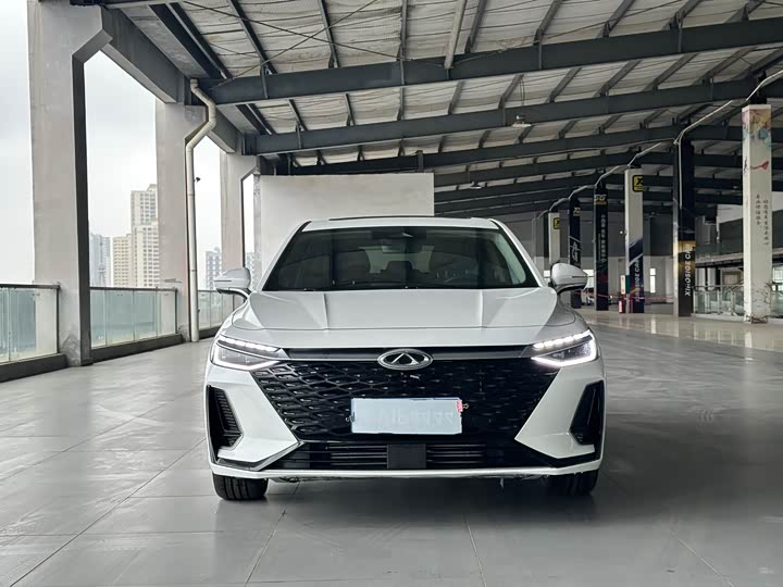 Фото 2 - Chery Arrizo 8