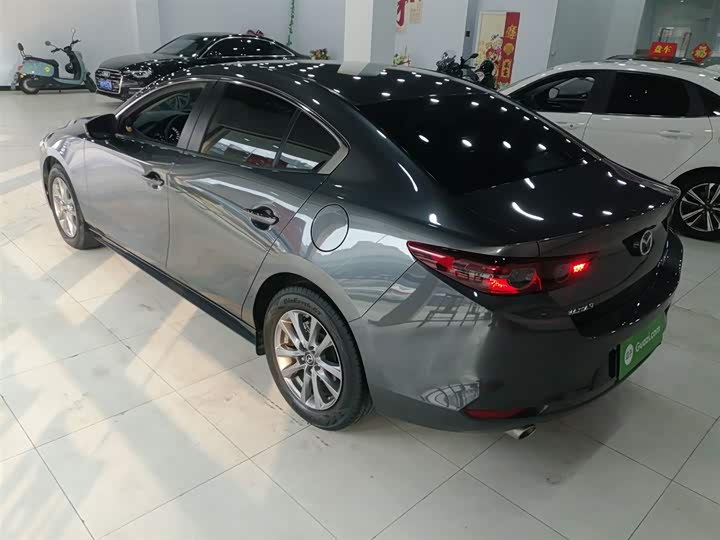 Фото 5 - Mazda 3 (Axela)