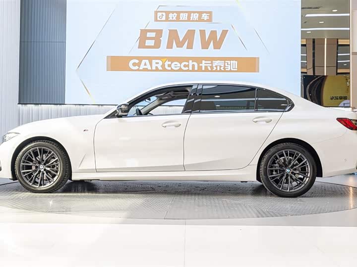 Фото 3 - BMW 3 Series