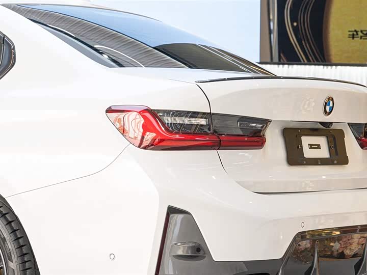 Фото 7 - BMW 3 Series