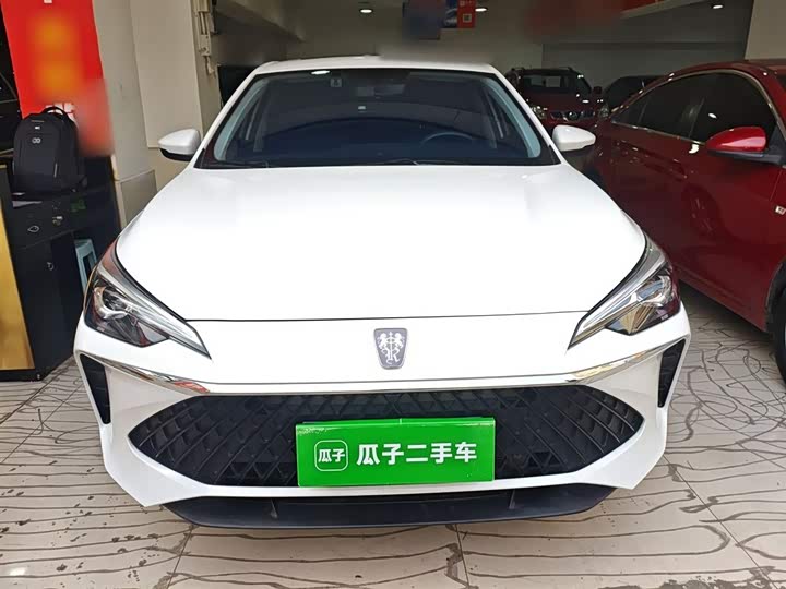 Фото 3 - Roewe i5
