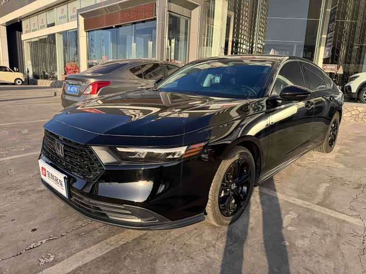 Фото 1 - Honda Accord