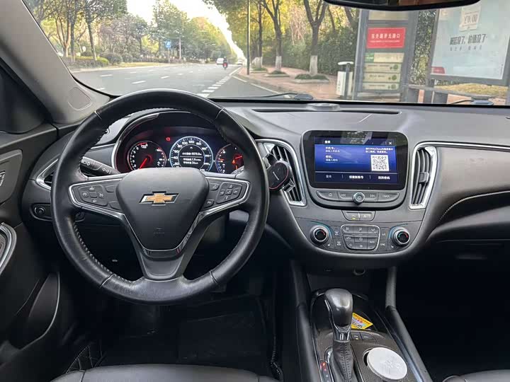 Фото 7 - Chevrolet Malibu XL