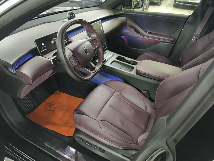 Фото 8 - Nio ET5T