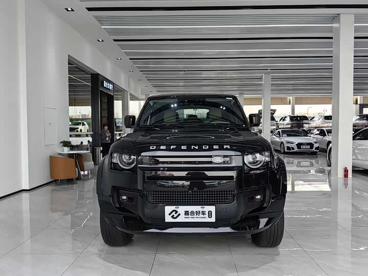 Фото 2 - Land Rover Defender