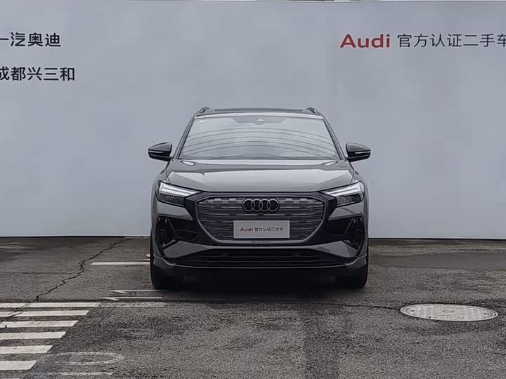 Фото 3 - Audi Q4 e-tron
