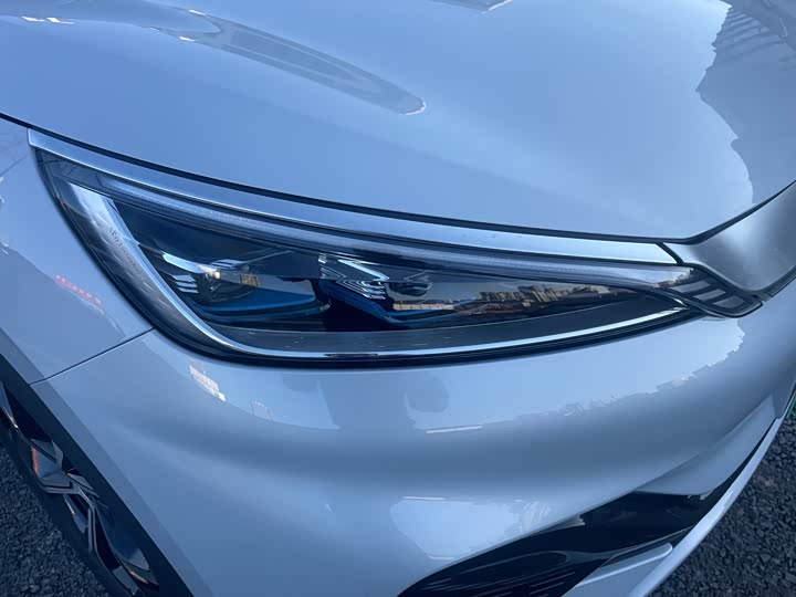 Фото 9 - BYD Yuan Plus