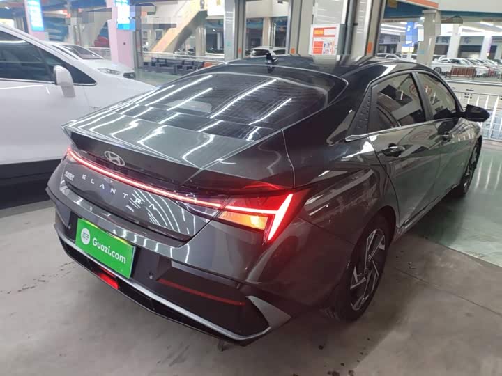 Фото 7 - Hyundai Elantra N line