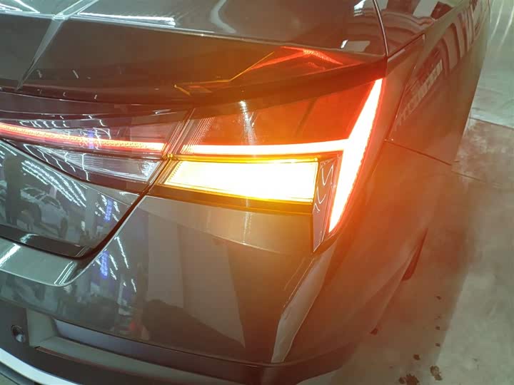 Фото 8 - Hyundai Elantra N line