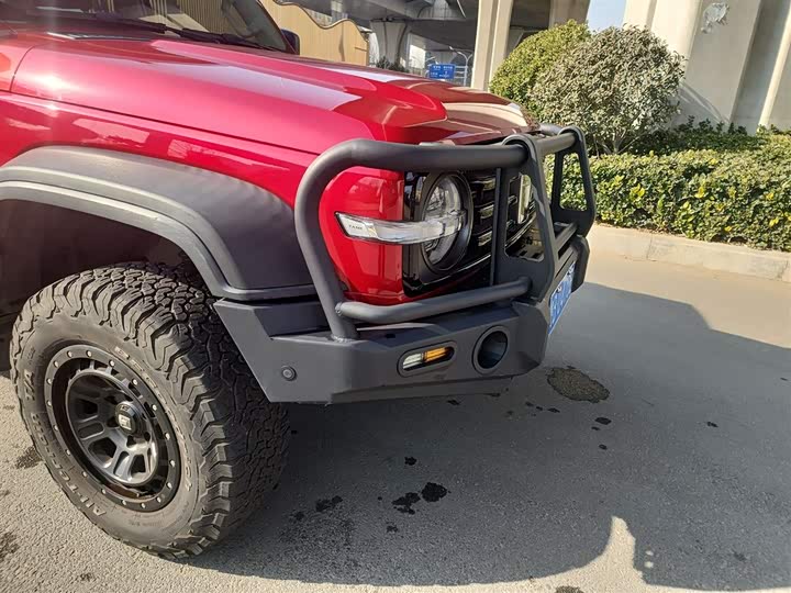 Фото 5 - Tank 300