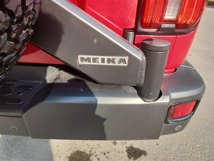 Фото 8 - Tank 300