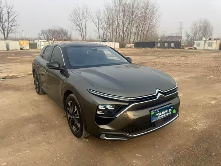 Фото 7 - Citroen C5 X