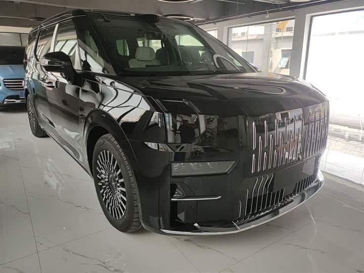 Фото 4 - Zeekr 009