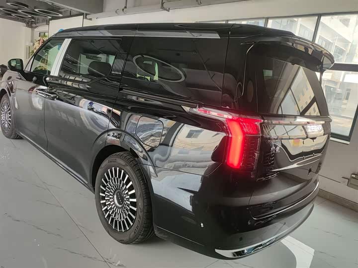 Фото 5 - Zeekr 009