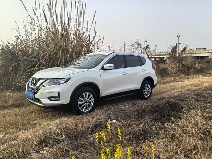 Фото 3 - Nissan X-Trail