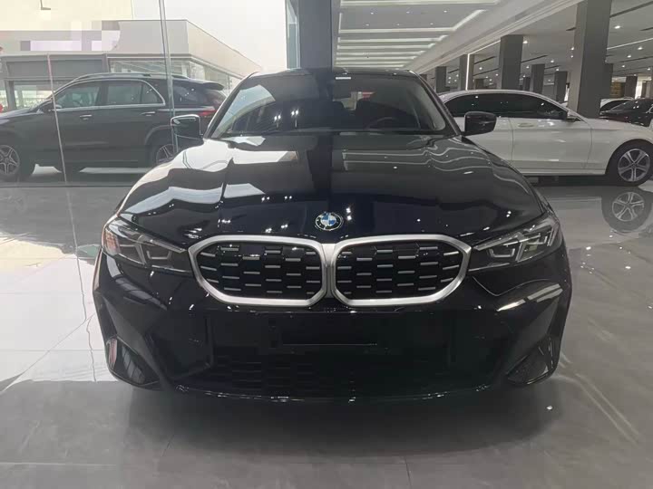 Фото 2 - BMW 3 Series