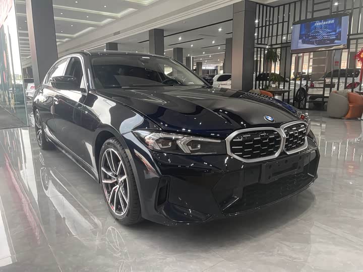 Фото 3 - BMW 3 Series