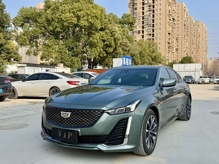 Фото 1 - Cadillac CT5