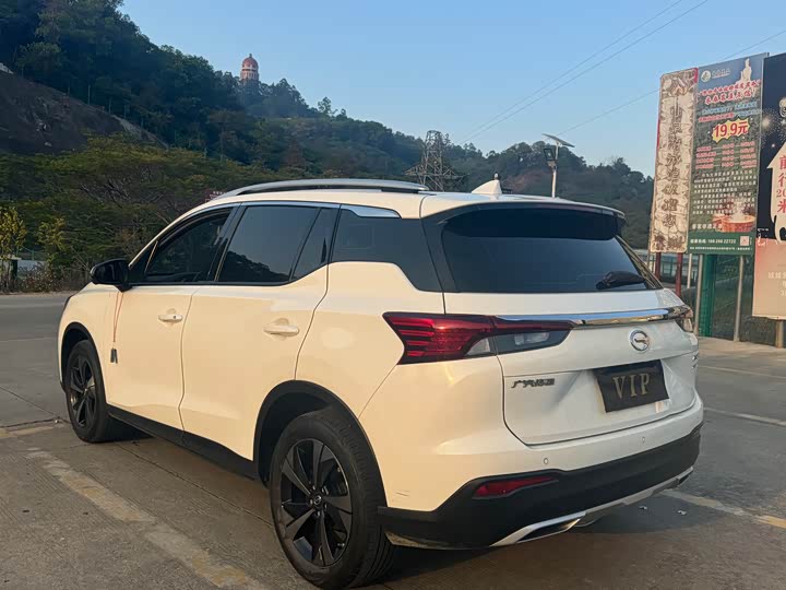 Фото 5 - GAC Trumpchi GS4