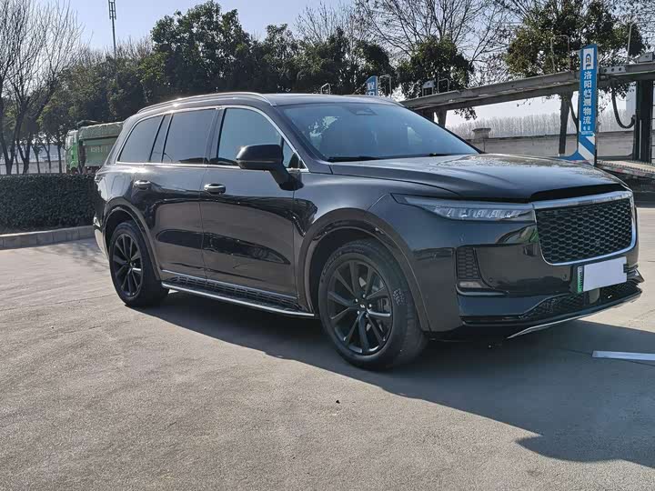 Фото 3 - LiXiang One