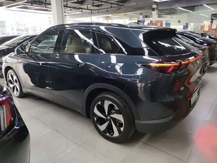 Фото 5 - BAIC Arcfox Alpha T5