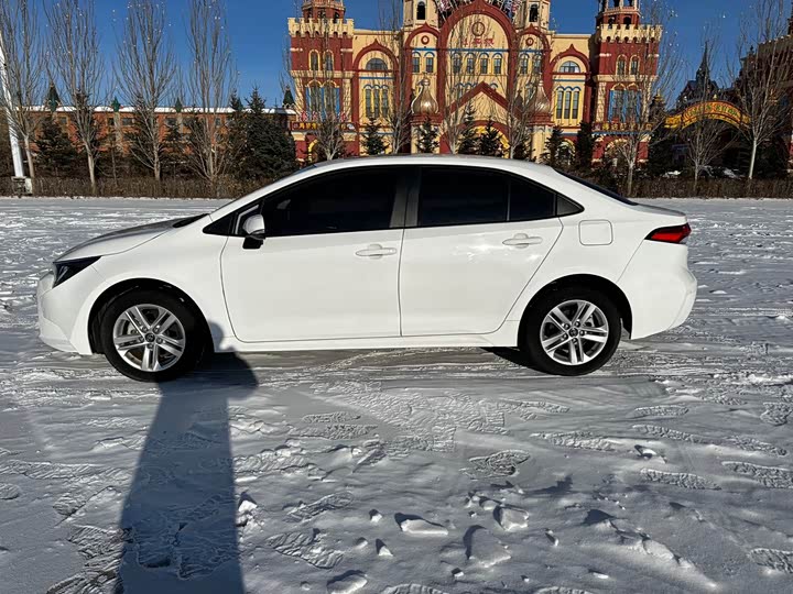 Фото 5 - Toyota Levin