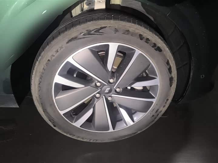 Фото 6 - LiXiang L6