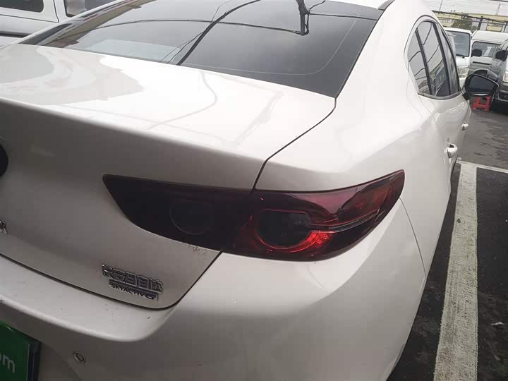 Фото 8 - Mazda 3 (Axela)