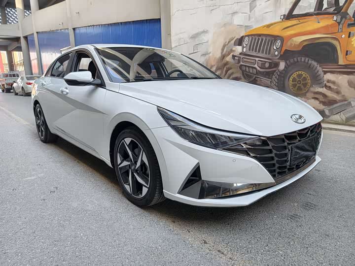 Фото 3 - Hyundai Elantra N line