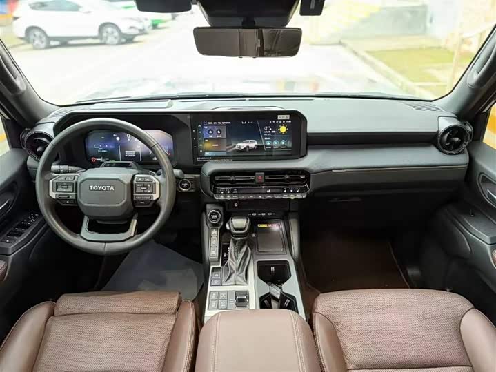 Фото 5 - Toyota Prado