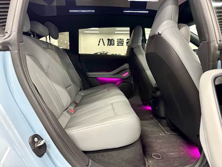 Фото 7 - Nio ET5T